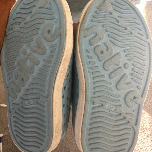 Natives c8 - Picture 2 of 3